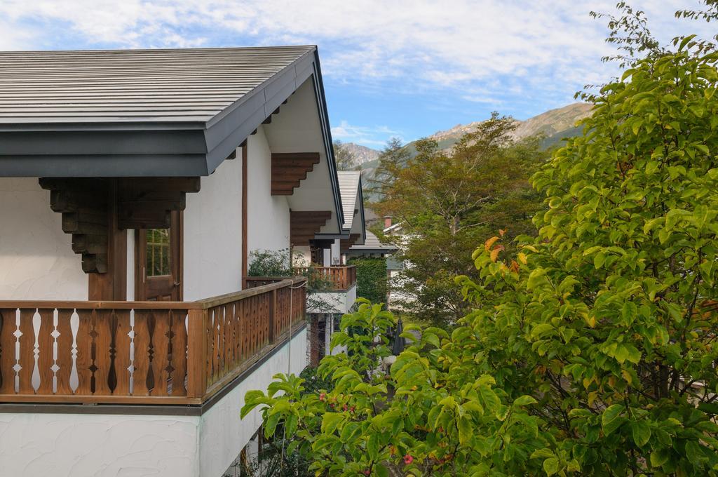 乐博卡格木屋 - 白马八方木屋 白马村 外观 照片