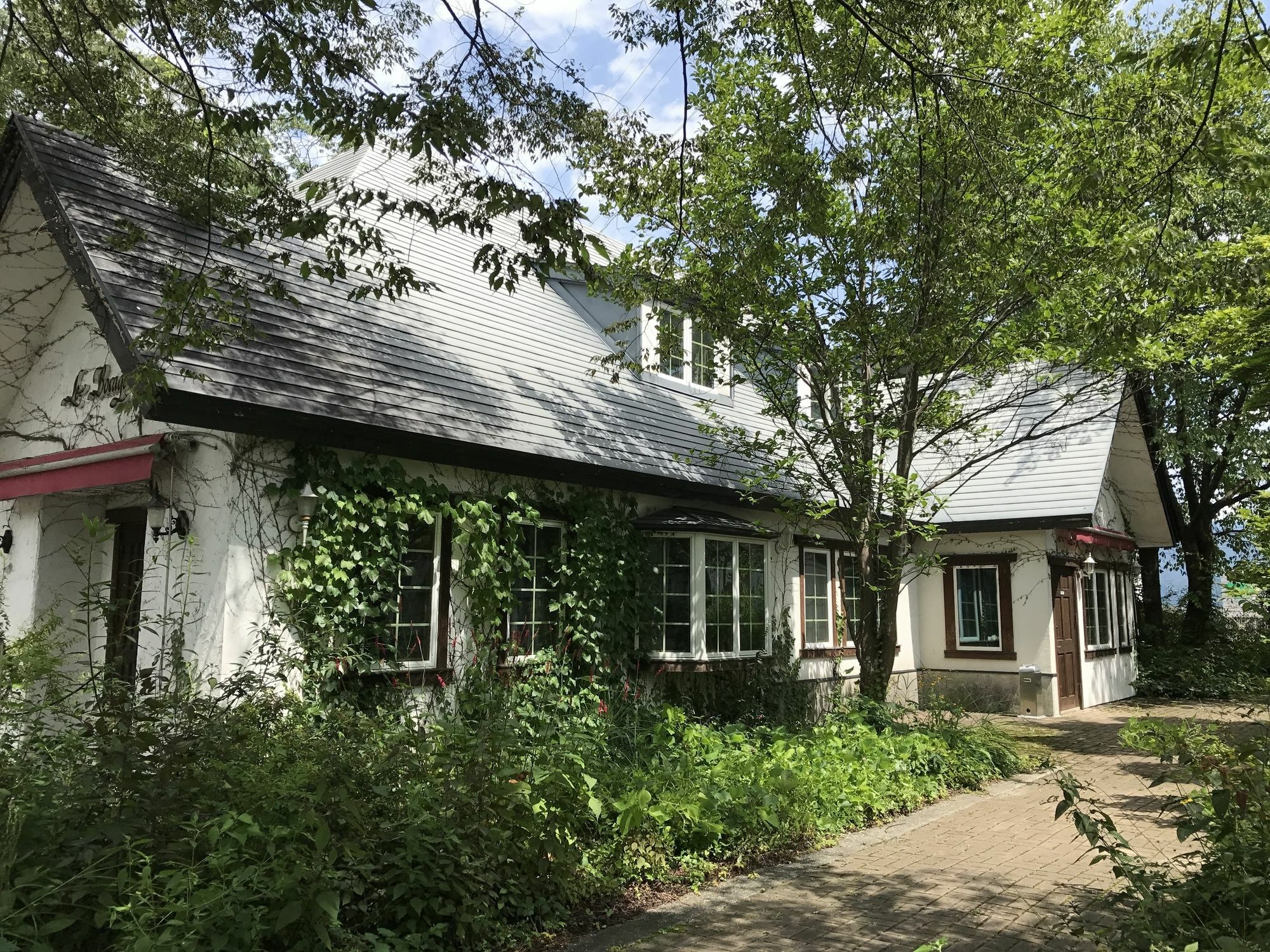 乐博卡格木屋 - 白马八方木屋 白马村 外观 照片