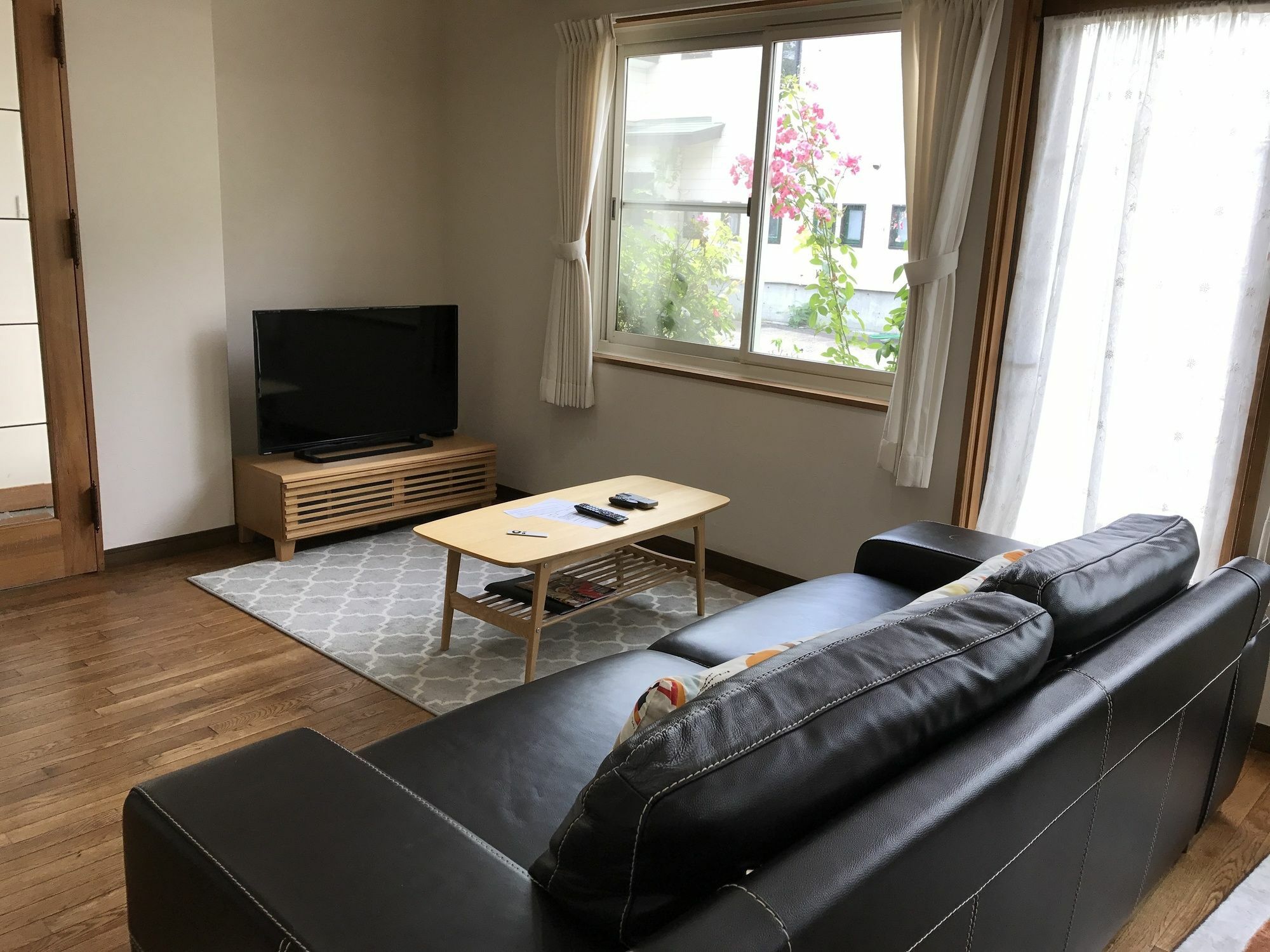 乐博卡格木屋 - 白马八方木屋 白马村 外观 照片